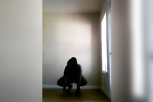 Thick ebon playgirl with large luscious booty can twerk like nobody