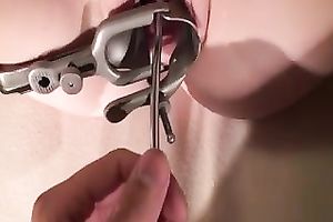 The sight of my girlfriend's pink vagina drives me crazy