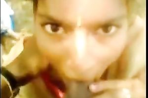 Ugly as fuck Indian hooker gives deepthroat blow job outdoor