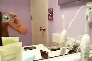 Chubby emo teenie girlfriend filmed herself in the washroom