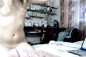 My golden-haired GF works on my shlong during the time that listening to misic