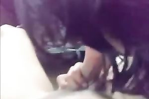 Barely legal Latina coed gives me tugjob in my car