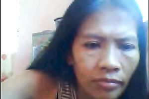 Asian milf shows off her hawt petite billibongs to camera