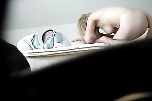 Just got my colleague in my bedroom for a quickie daytime