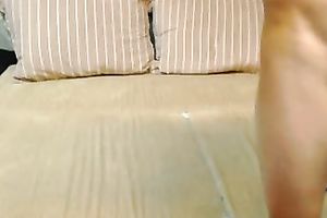 Fat-assed dark brown in hose sucks my ramrod and takes a ride on it