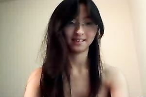 Delicious nerdy asian sweetheart makes a performance in live chat