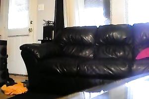 This bodacious bitch with bulky booty can't live without it from behind