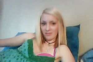 I love to poke the heel unfathomable inside my soaked cum-hole