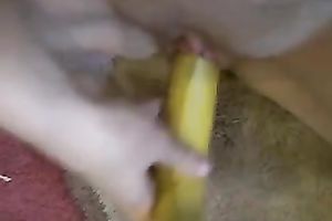 Watch how a banana goes in my hairless white honeypot