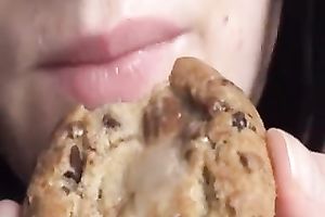 Busty dark brown sucks my penis and eats a biscuit with my cum