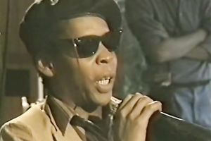 Two luscious blondies receive drilled and facialized in 3some