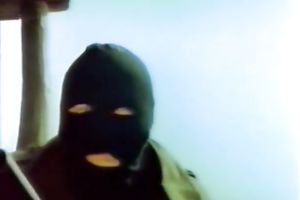 Blond head dumpy harlot receives turbulently screwed by baton in hayloft