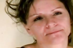 Submissive brunette hair girl is awaiting for me to stick my dong