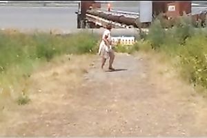 My bulky aged BBC slut demonstrates her body outdoors