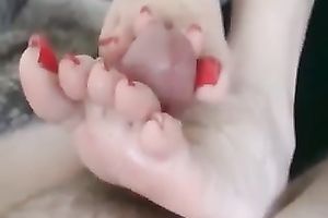 Just my girlfriend with sharp toenails giving me footjob