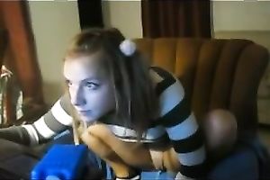 Crazy cam legal age teenager deepthroats a fake penis and slams her muff with it