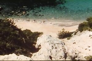 Naked and hawt honey on the yacht got her cunt finger screwed