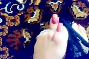 Watch me rubbing my pedicured feet against every other