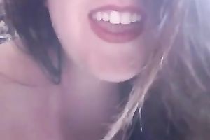 My bulky girlfriend loves to expose her large saggy mambos