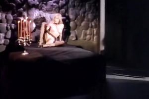 Steamy deepthroat oral job scene featuring tempestuous blond model