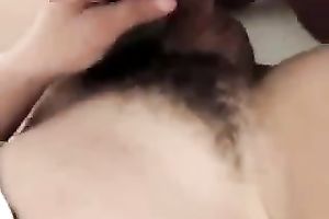 My breathtaking brunette hair lassie makes me cum with her mouth