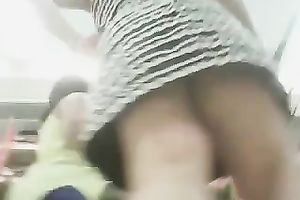 Breath-taking upskirt scenes with dilettante ladies in a supermarket