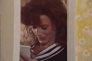 Passionate FFM trio with 2 hot strumpets and one dude