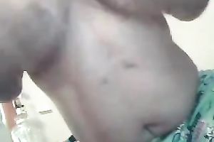 Mature slutwife with saggy large meatballs shows off on web camera