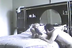 This unbelievably spoiled bitch loves missionary position