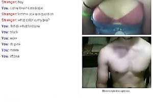 I like the way that guy strokes his pulsating rod in front of the livecam