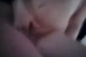 My cum addicted girlfriend just can't live without playing with her pussy