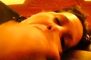 Dick-hungry brunette hair milf can not take her lips off my BBC