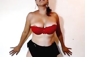 Big-breasted exotic mama shows her nipps for the web camera