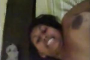 I had enjoyment fucking my charming auntie from Sri Lanka missionary style