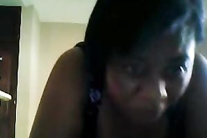 My boobalicious girlfriend likes showing off her large wet bazookas