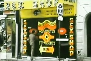 All natural dark brown hussy receives her taut bushy slit screwed hard