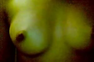 I love to finger fuck my snatch when I am hungry as fuck