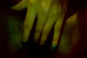 I love to finger fuck my snatch when I am hungry as fuck