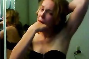 Loot at me dudes. I can drink the hugest dong in the world