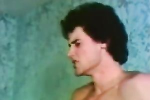 Hot like fire raven head sex bomb gives valuable tit fuck to her chap