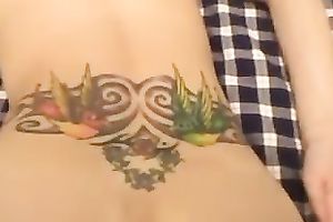 Tattooed dark brown cutie allows me to cum on her astonishing booty