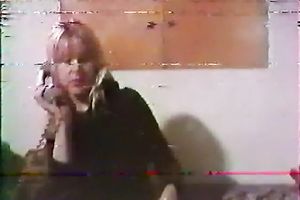 Bootylicious red haired wench knows how to please a fellow