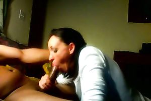 My ardent girlfriend looks sexy engulfing my pecker on camera