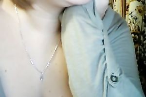 Webcam solo episode with me kneading my big natural whoppers