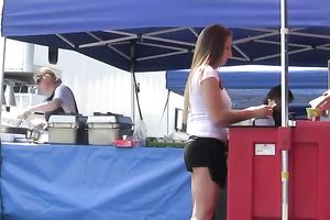 I had a great time spying on this smokin' hawt babe