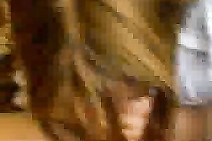 Prurient hoochie knows how to give a great oral