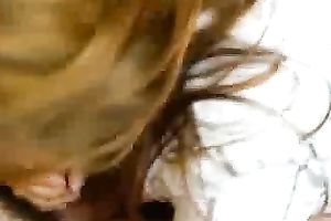 Prurient hoochie knows how to give a great oral