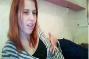 I am a stylish redhead and I like to show off my tasty love bubbles on livecam