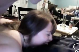 Amateur Married slut sucks her BF's wang after froggystyle sex