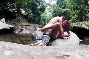 Sex With The GF In The River